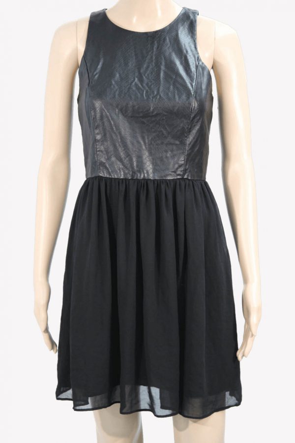 Armani Kleid mit Leder-Optik aus Viskose Alle Jahreszeiten.1