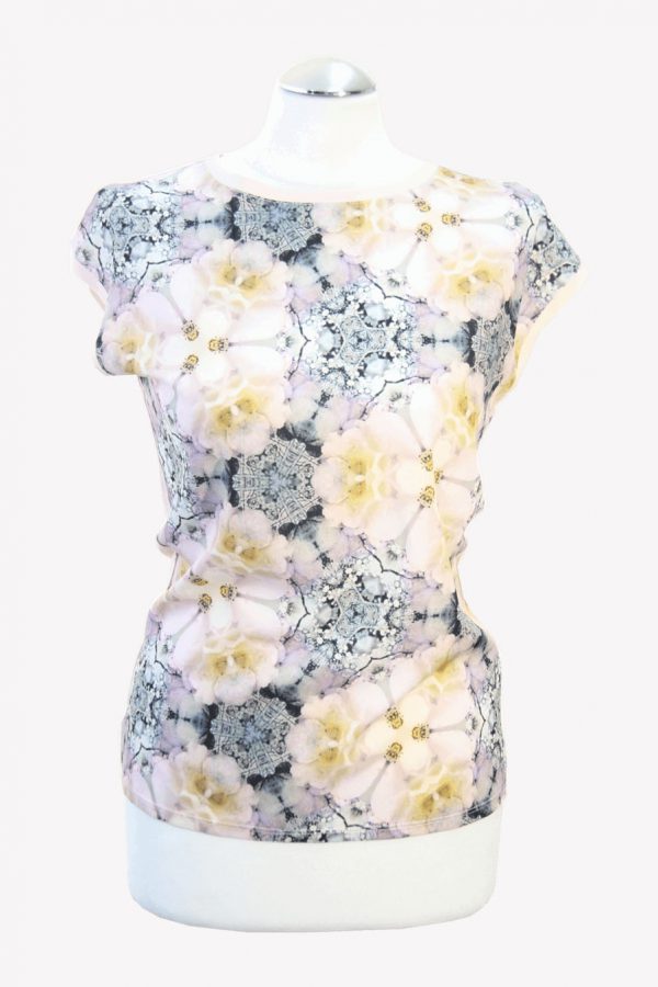 Ted Baker T-Shirt mit Blumenmuster aus Viskose Alle Jahreszeiten.1