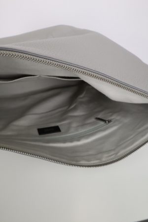 Schultertasche in Grau aus Leder Hugo Boss