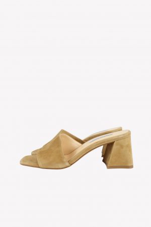 Fabienne Chapot Sandalen in Beige aus Leder.1