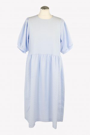 Second Female Kleid in Blau Shiftkleid.1