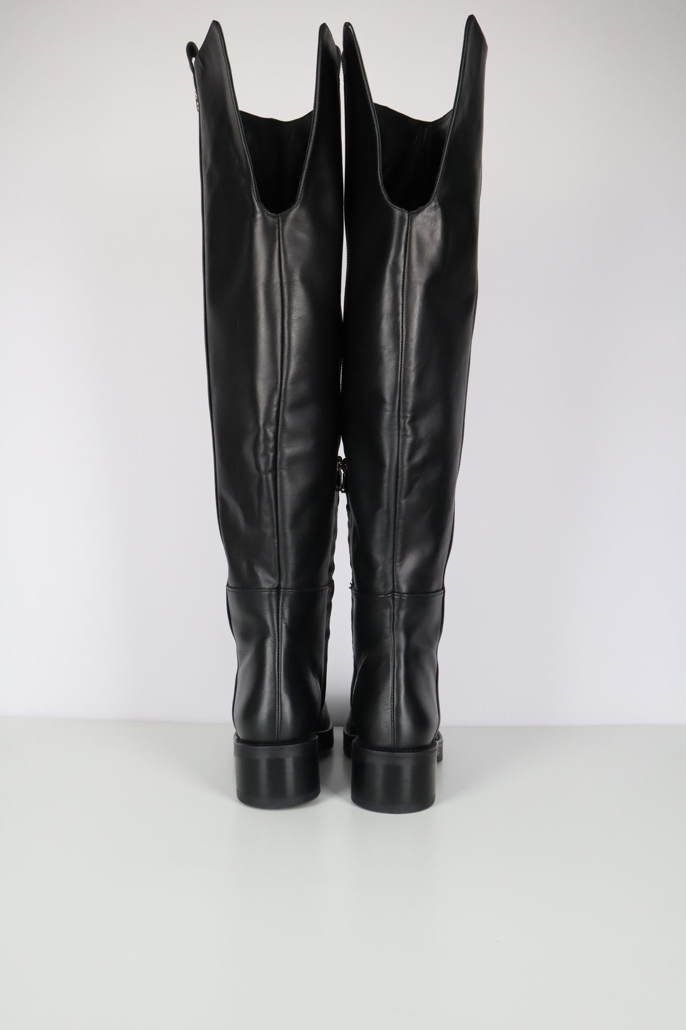 Stiefel in Schwarz aus Leder Patrizia Pepe