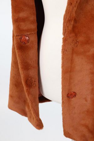 Jacke in Braun Studio ID