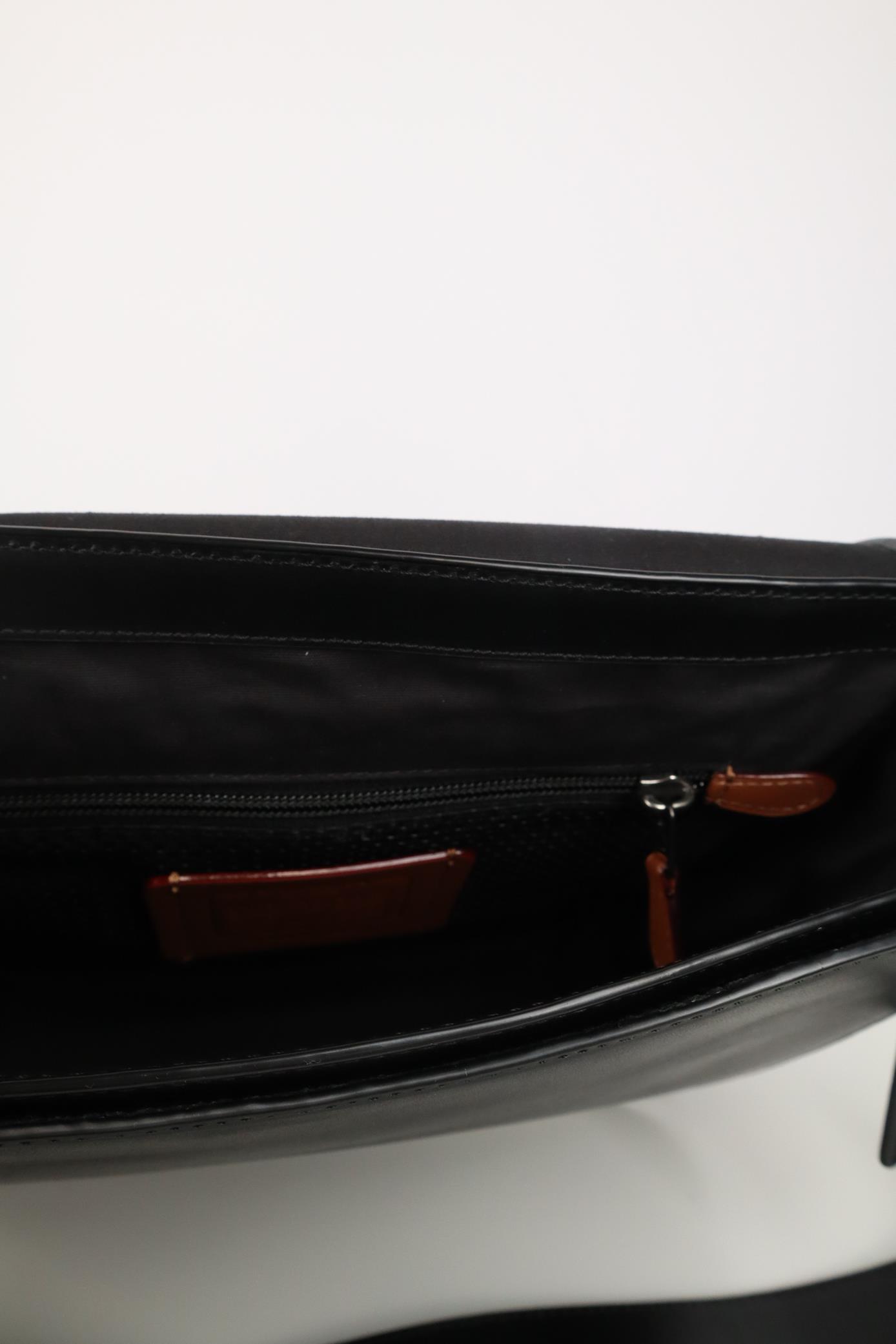 Umhängetasche in Schwarz aus Leder Coach